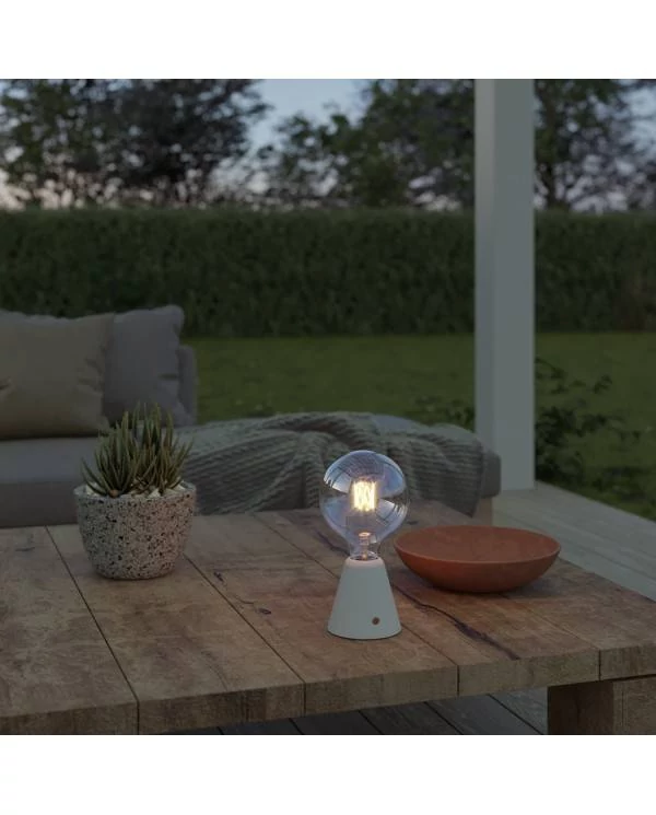 Tragbare, wiederaufladbare LED Leuchte Cabless01 mit Globe Glühbirne G125