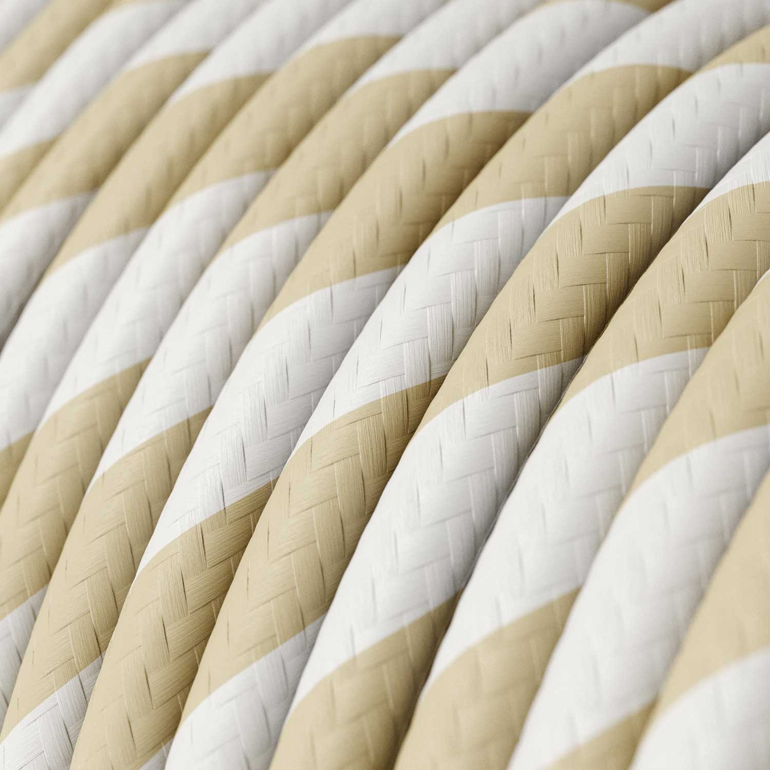 Textilkabel, cremefarben-nuss breit gestreift Vertigo - Das Original von Creative-Cables - ERM56 rund 2x0,75mm / 3x0,75mm