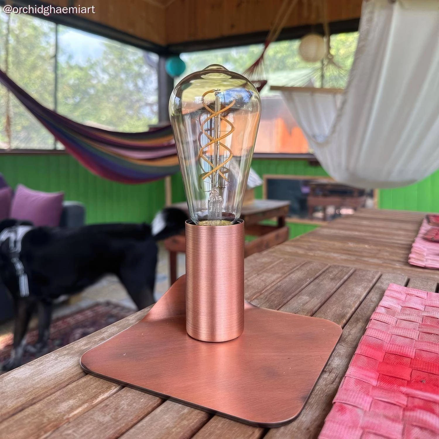 Goldfarbene LED-Glühbirne B01 Linie 5V Spiralfilament Edison ST64 1,3W 80Lm E27 2500K Dimmbar
