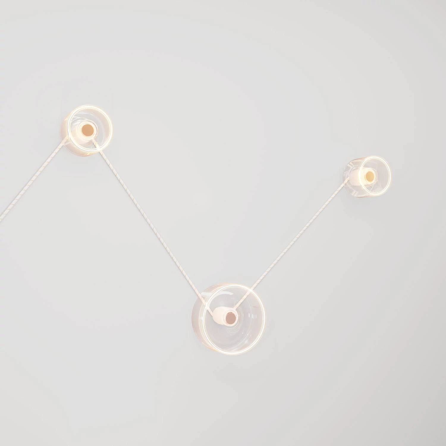 Spostaluce-Wandlampe mit 3 Ghost-Glühbirnen