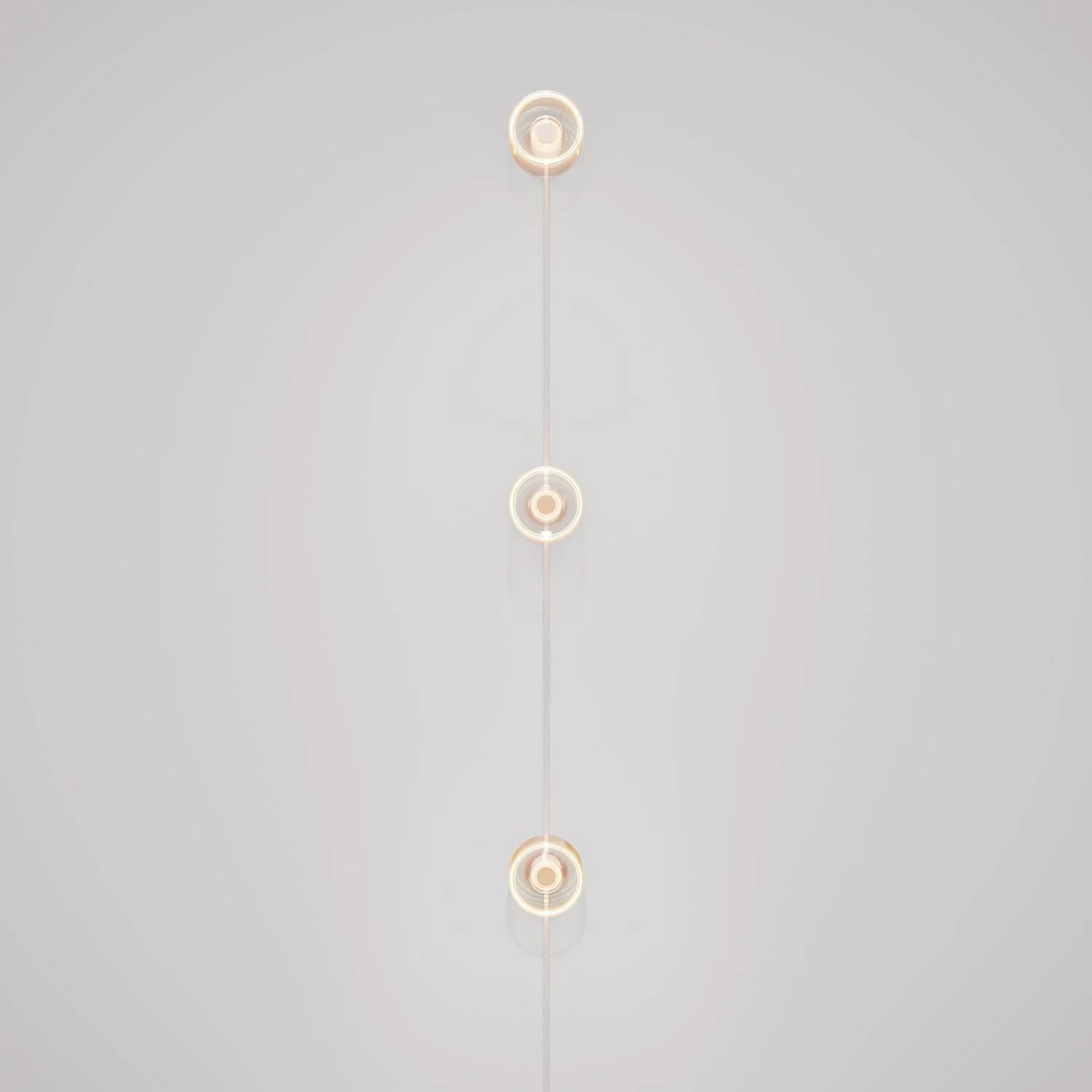 Spostaluce-Wandlampe mit Stecker und 3 Ghost-Glühbirnen