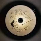 Fermaluce UFO mit doppelseitigem Holzlampenschirm, illustriert von verschiedenen Künstlern, romantisch
