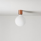 Wandleuchte aus Metall mit Globuslampe in Porzellanoptik