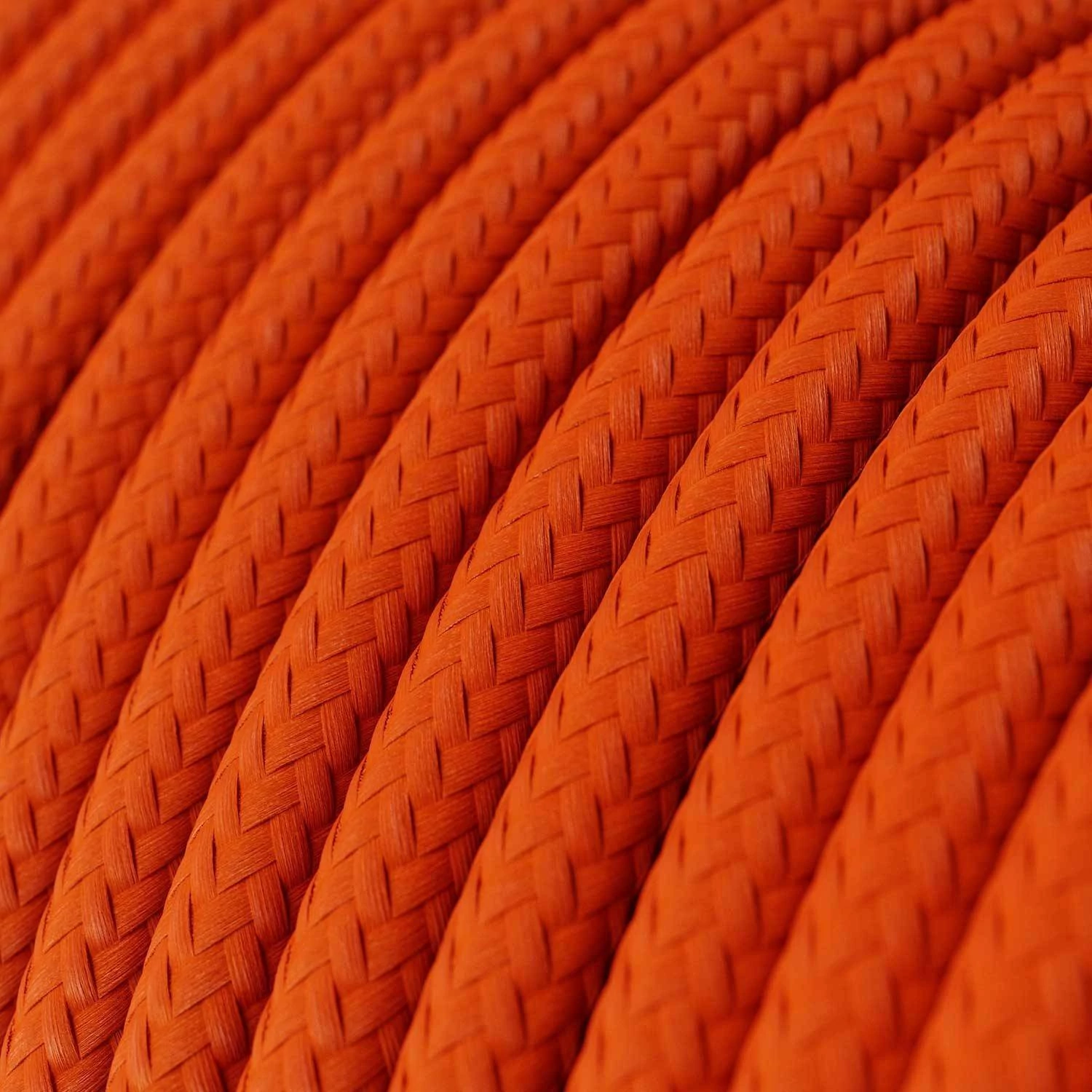 Textilkabel, flammend-orange glänzend - Das Original von Creative-Cables - RM15 rund 2x0,75mm / 3x0,75mm