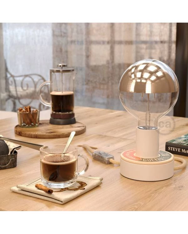 MINI-UFO in Holz-Double-Face-Kollektion READING BALLSH*T, mod. GUERRA E PACE + MEGLIO DEL FILM