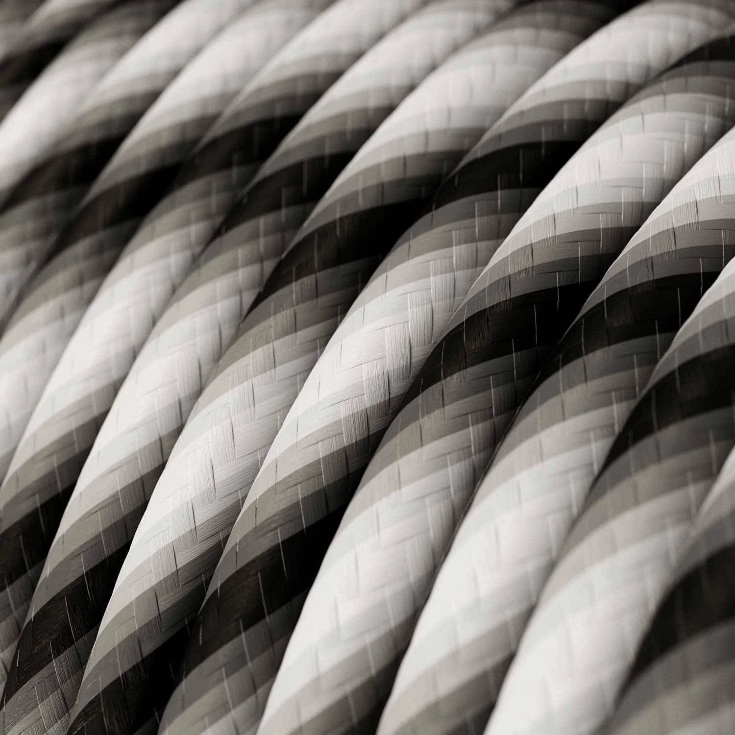 Textilkabel, Optical Regimentsgrau glänzend Vertigo - Das Original von Creative-Cables - ERM63 rund 2x0,75mm / 3x0,75mm