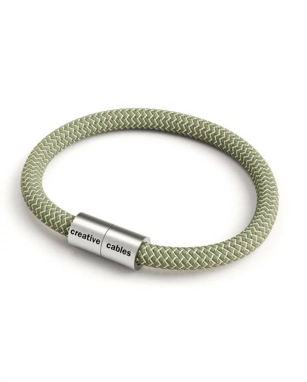 Armband mit mattsilbernem Magnetverschluss und Textilkabel RD72