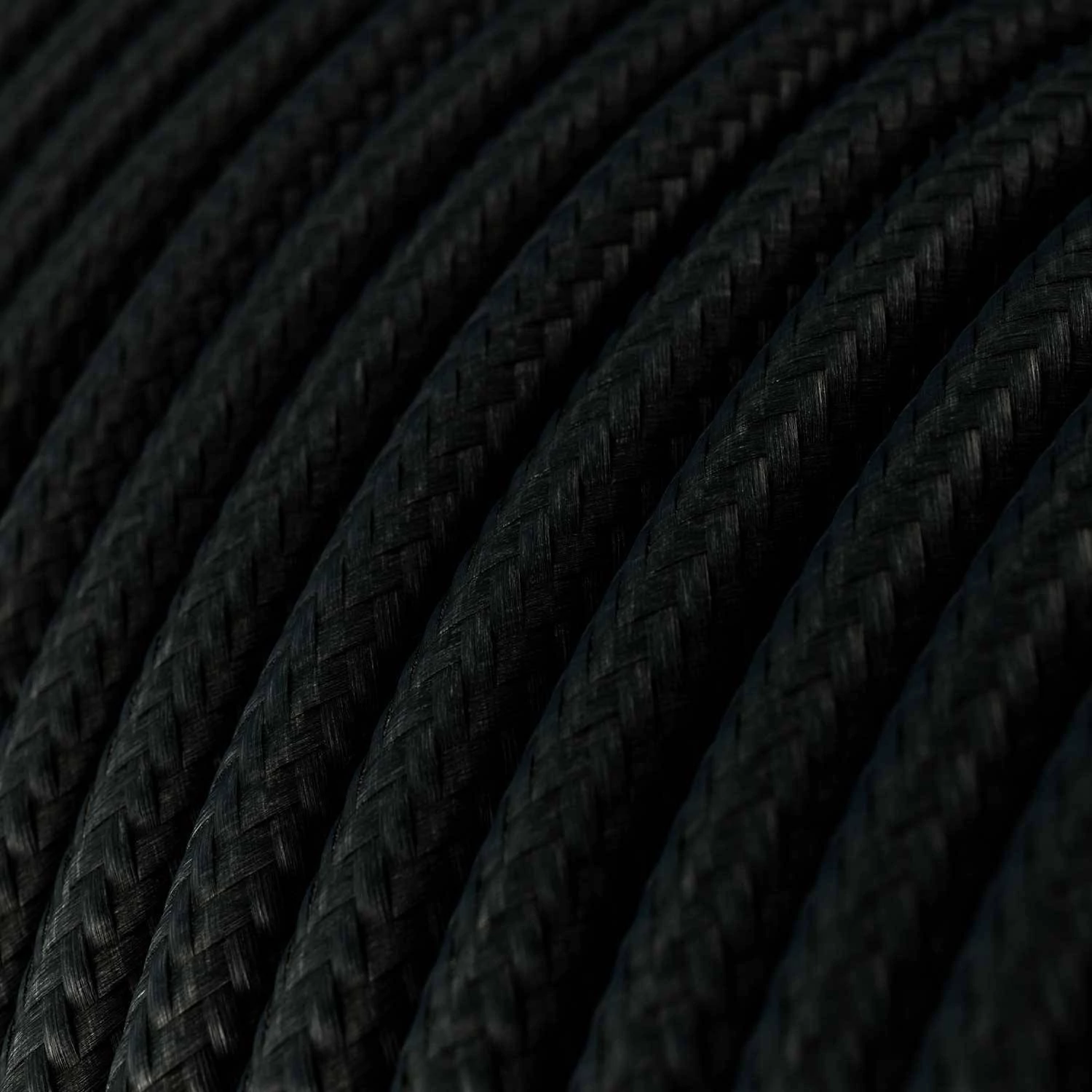 Mehrfach-Pendelleuchte mit 6 Aufhängungen Made in Italy, komplett mit Textilkabel und farbigen Keramik-Ausführungen