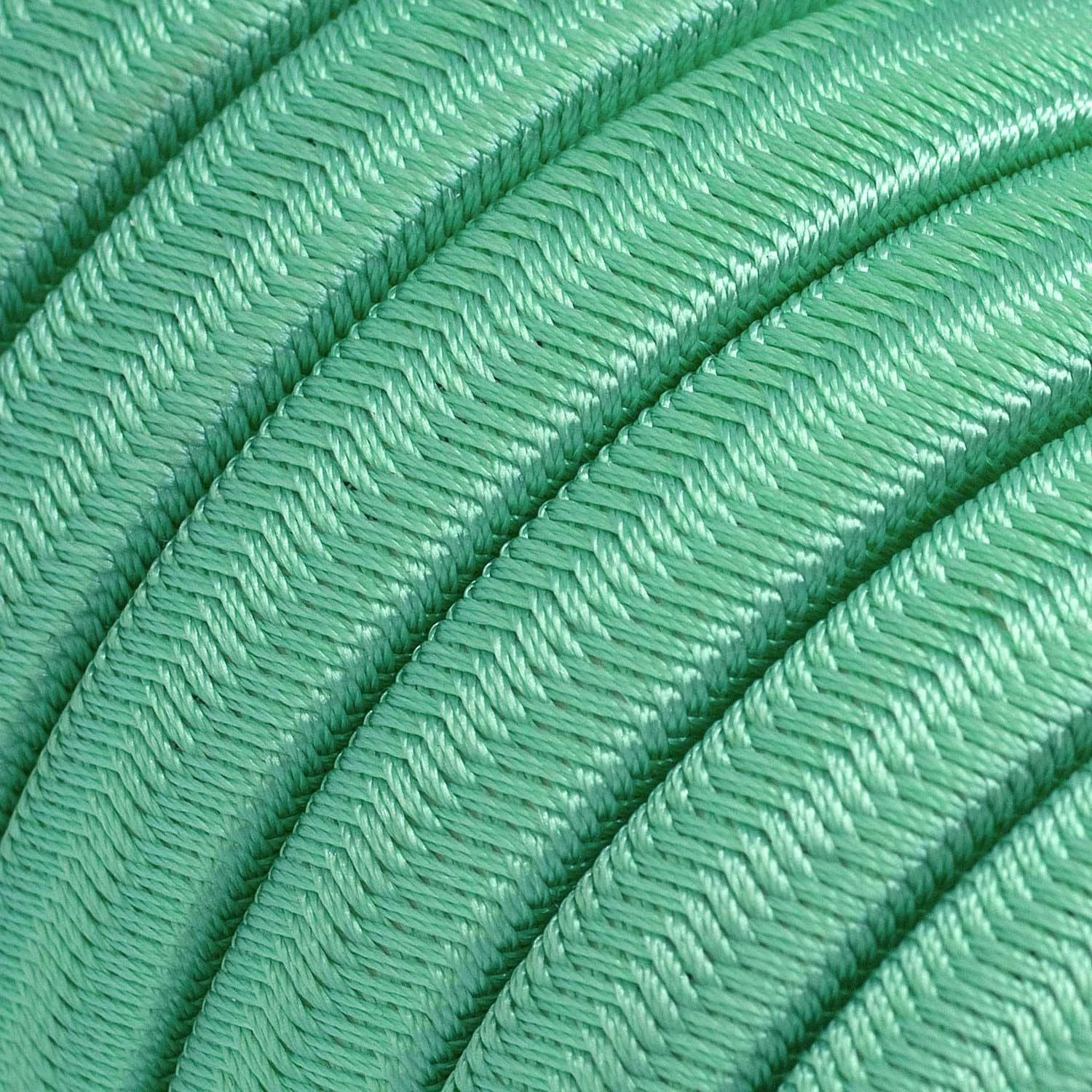 7,5 m gebrauchsfertige Lumet mit 5 Lampenfassungen, Haken und Stecker in Schwarz
