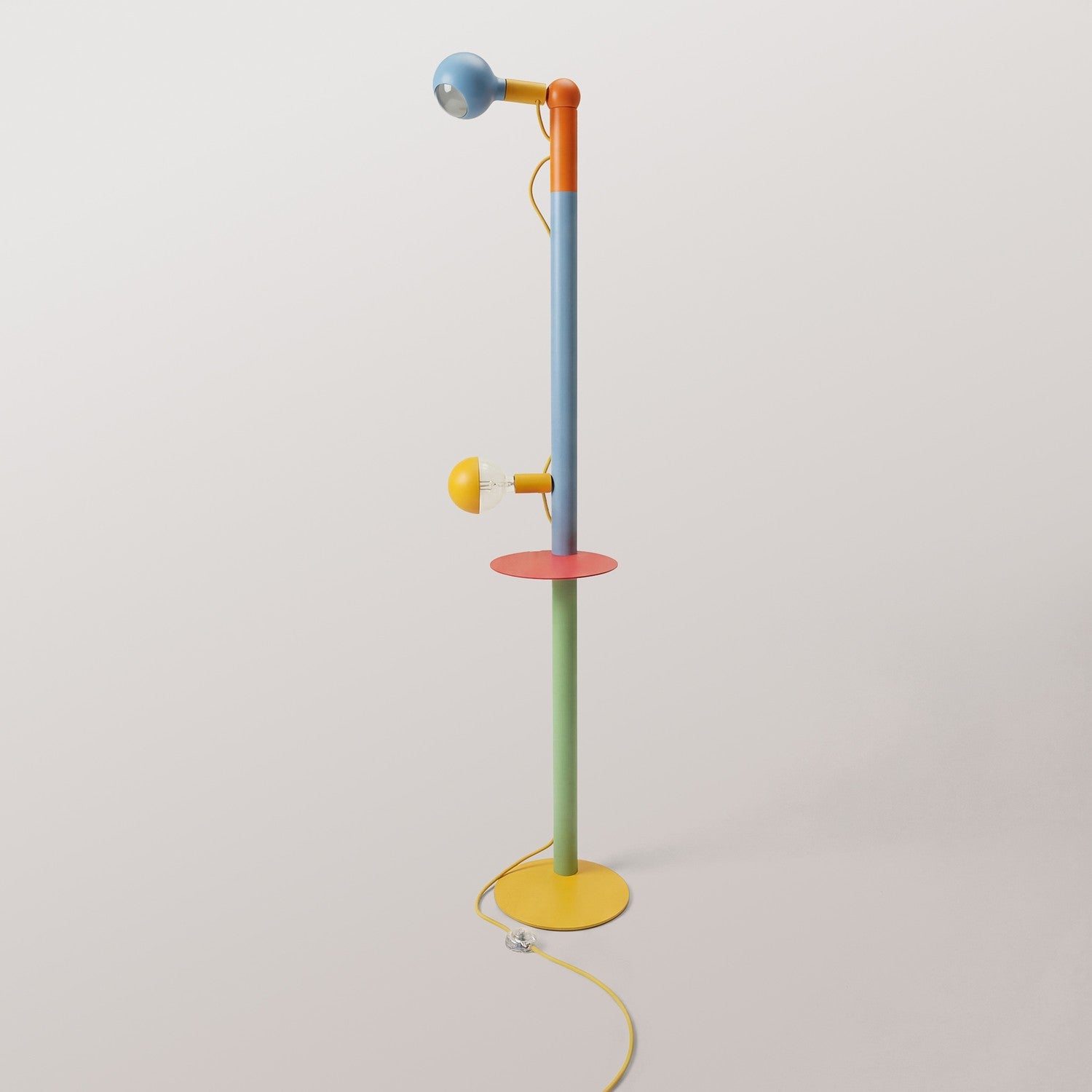 Rocco XXL - Mehrfarbige Stehleuchte mit UK-Stecker und Glühbirne Maria und Camo