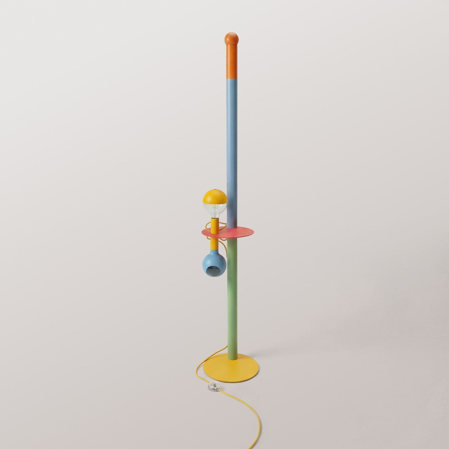 Rocco XXL - Mehrfarbige Stehleuchte mit UK-Stecker und Glühbirne Maria und Camo