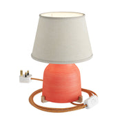 Lampada da tavolo in ceramica Vaso con paralume Impero e spina UK - Juta chiara