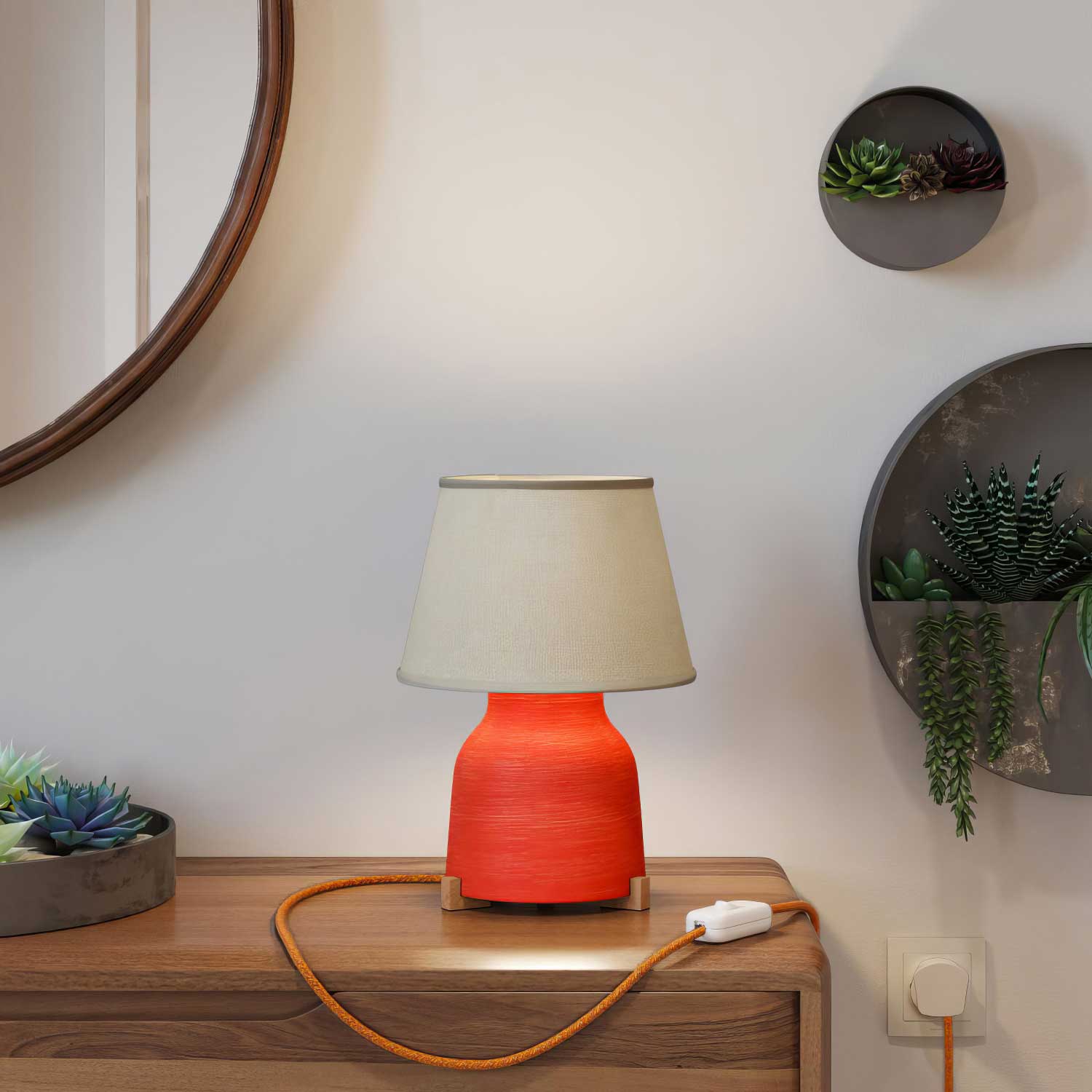 Lampada da tavolo in ceramica Vaso con paralume Impero e spina UK - Juta chiara