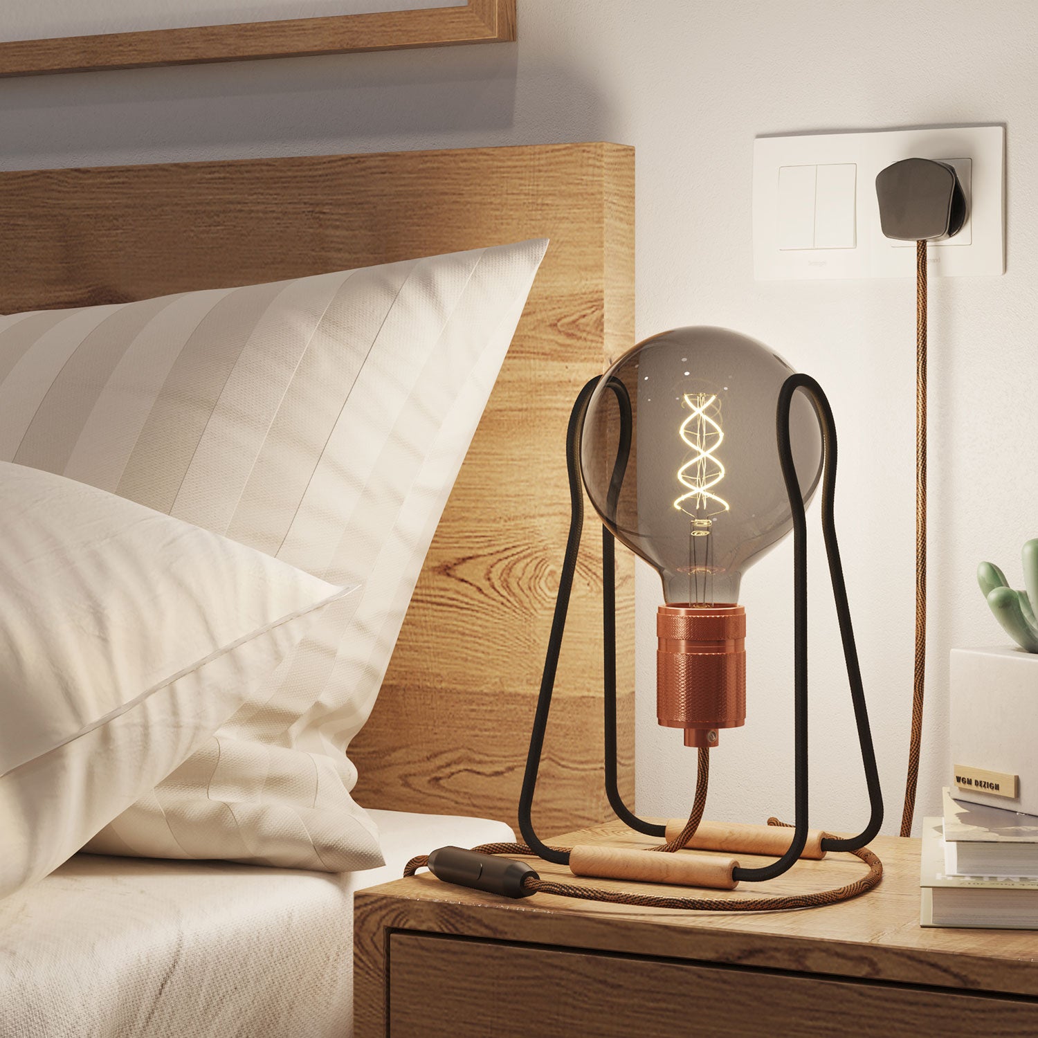 Lampada da tavolo Taché Elegant e spina UK - Nero