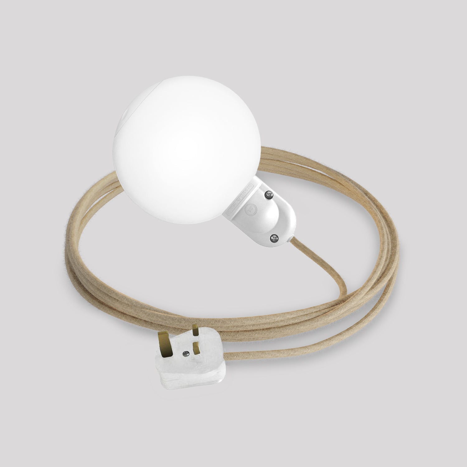 Lampada da esterno Modulair IP65 con spina UK, paralume infrangibile Unbreak - a - Ball e cavo SN06 - Creative Cables