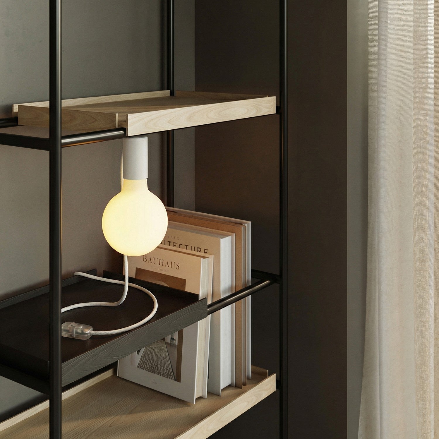 Lampada magnetica plug-in con attacco E27 - Bianco