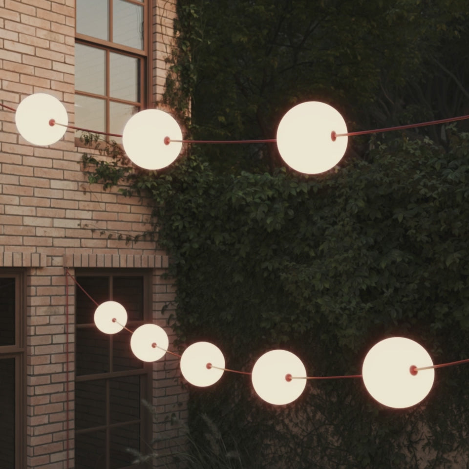 Video laden: Lichterkette 12 Lichtpunkte für den Außenbereich IP67 Desert Brown - Marina12 Cherry