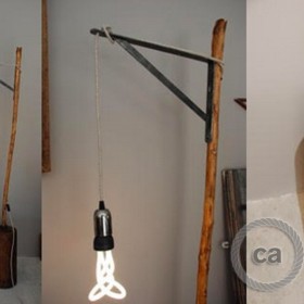 Anna-Lyse Jeandel: Lampe aus geschliertes Holz